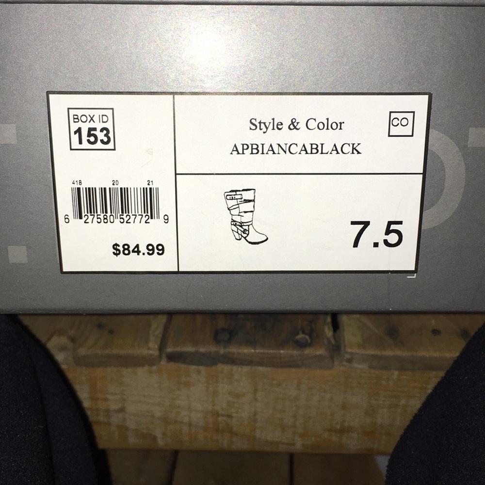 Small - Picture 3 of 3